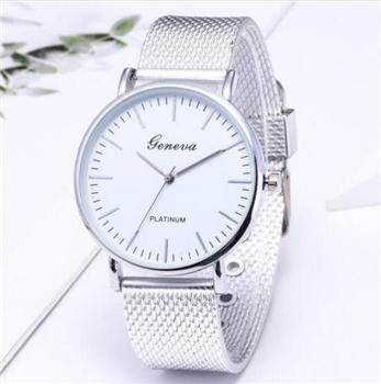 Geneva Luxury Women Mens Watch c Steel Analog Quartz Analog Wrist Watch